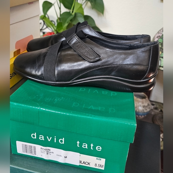 New in box. David tate black shoes - Picture 2 of 3